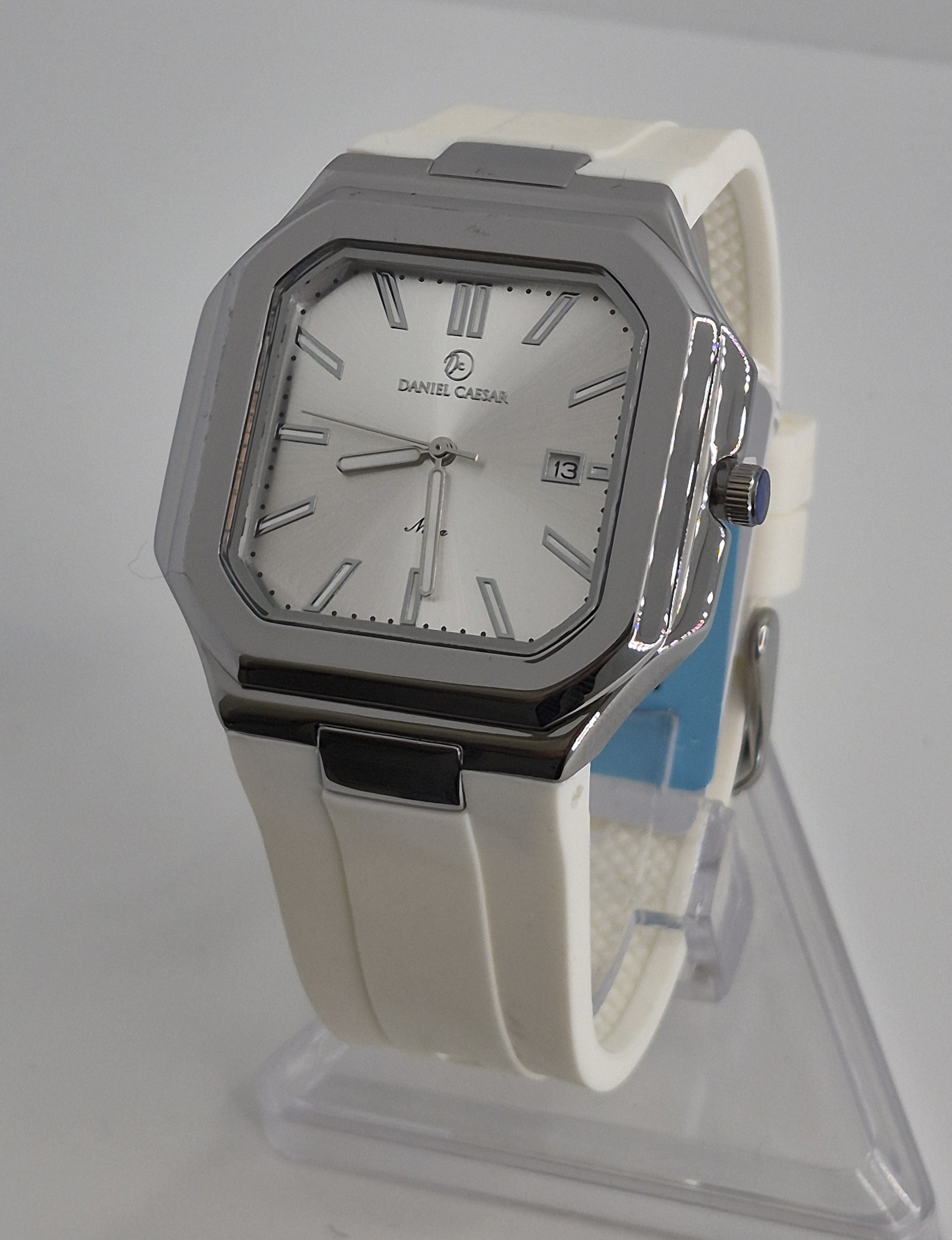 ساعت مچی مردانه دنیل سزار مدل Danielcaesar 1306 - 1306G w