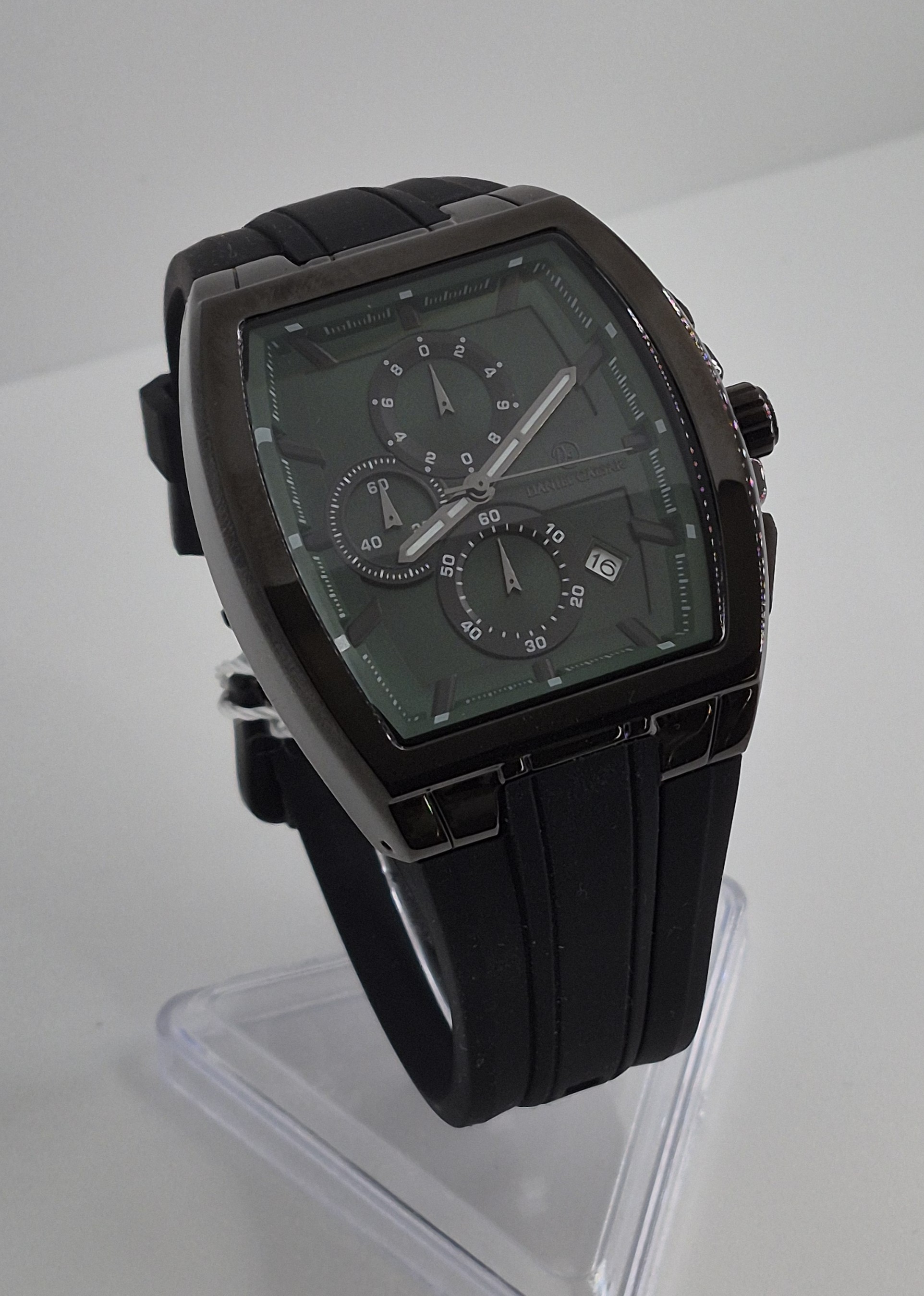 ساعت مچی مردانه دنیل سزار مدل Danielcaesar 1106 - 1106G g